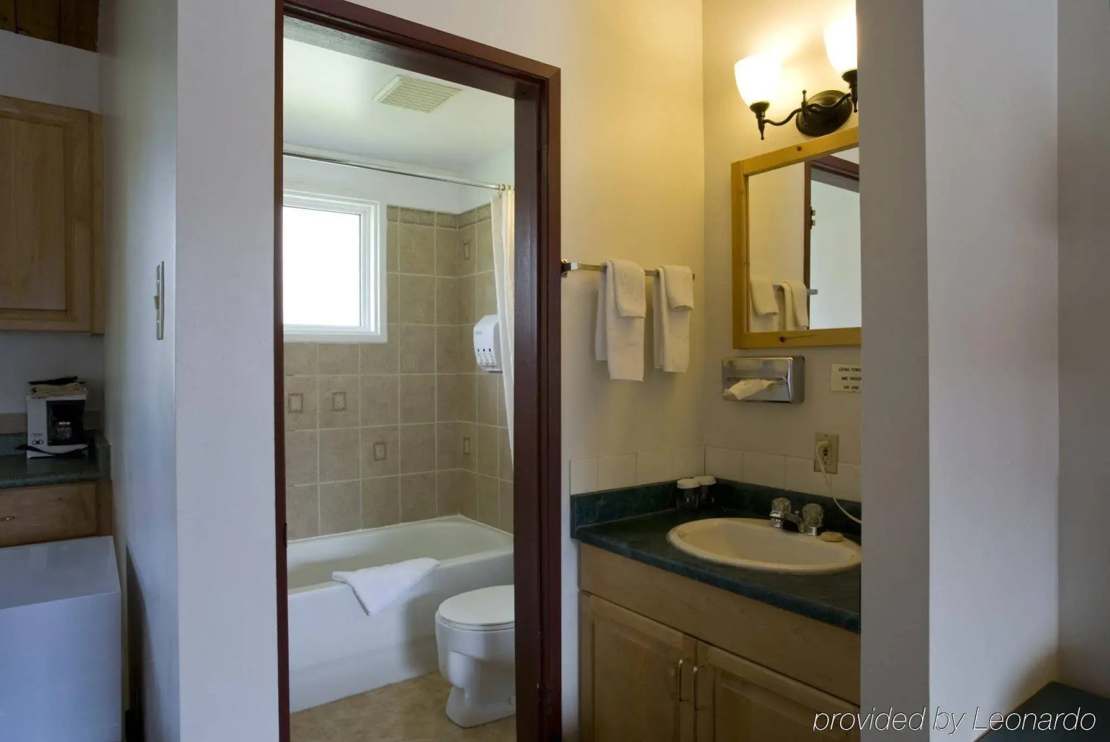 Rocky Mountain Ski Lodge