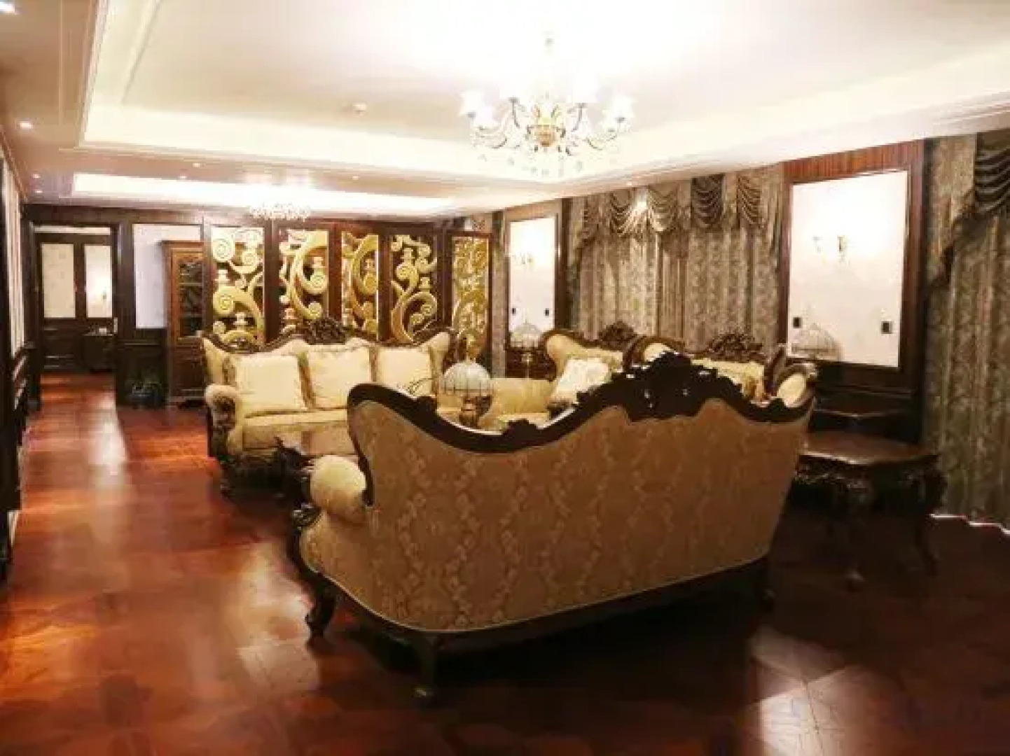 Wangfu Hotel