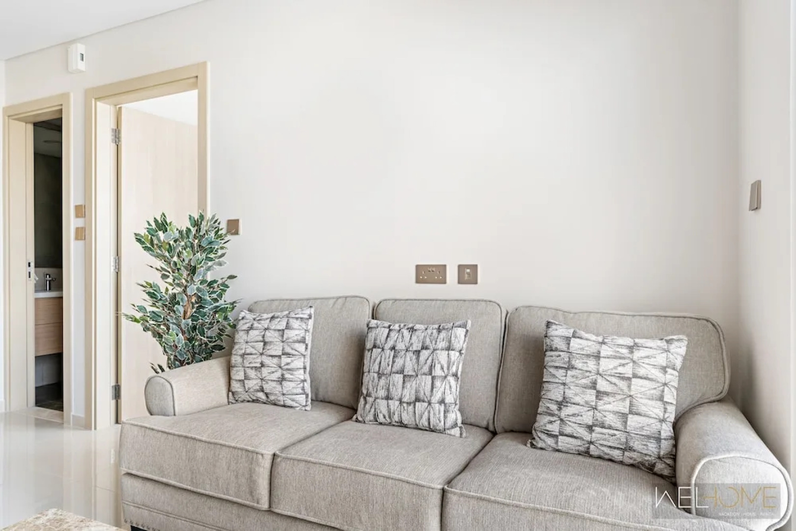 WelHome - Breathtaking View 1BR Apt in Damac Hills 2