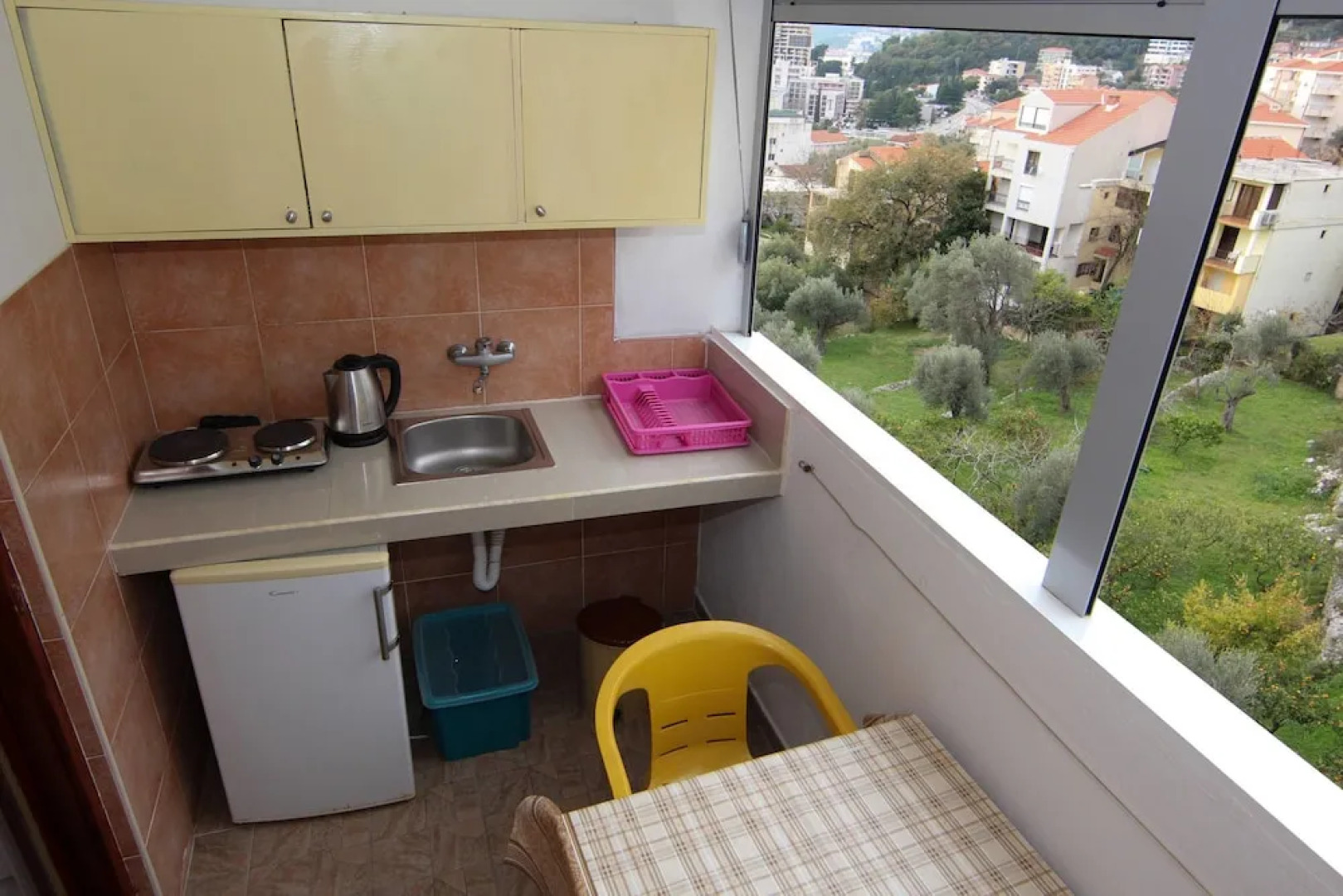 Green Flowers Guesthouse