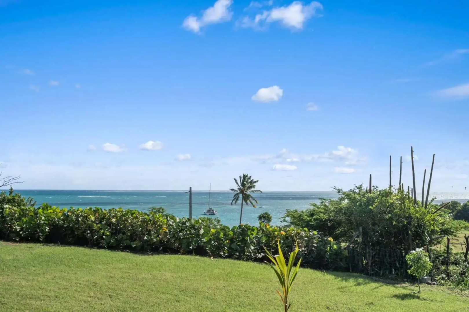 Villa Latitude 14.54 : 4 ch, piscine, vue mer, spot de kitesurf