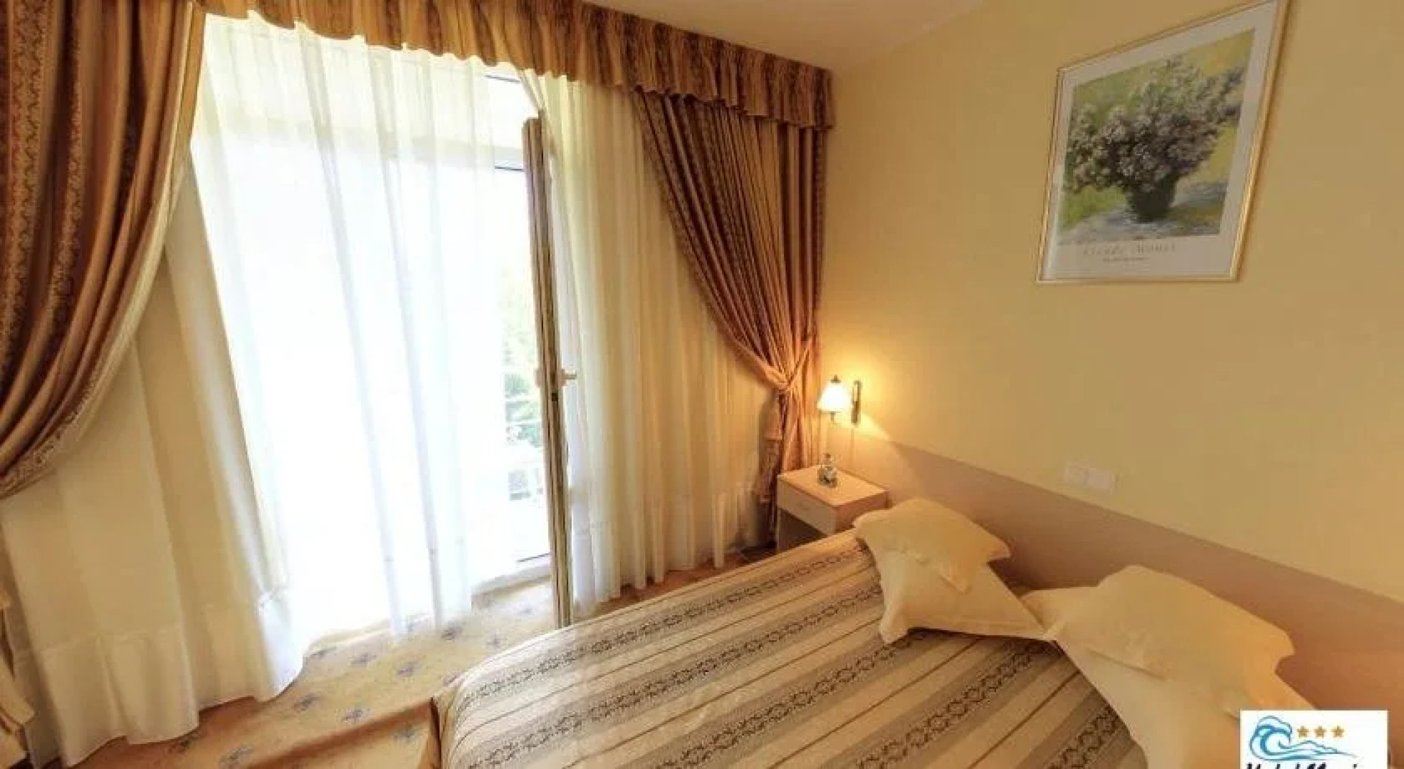 Hotel & Restaurant Valul Magic