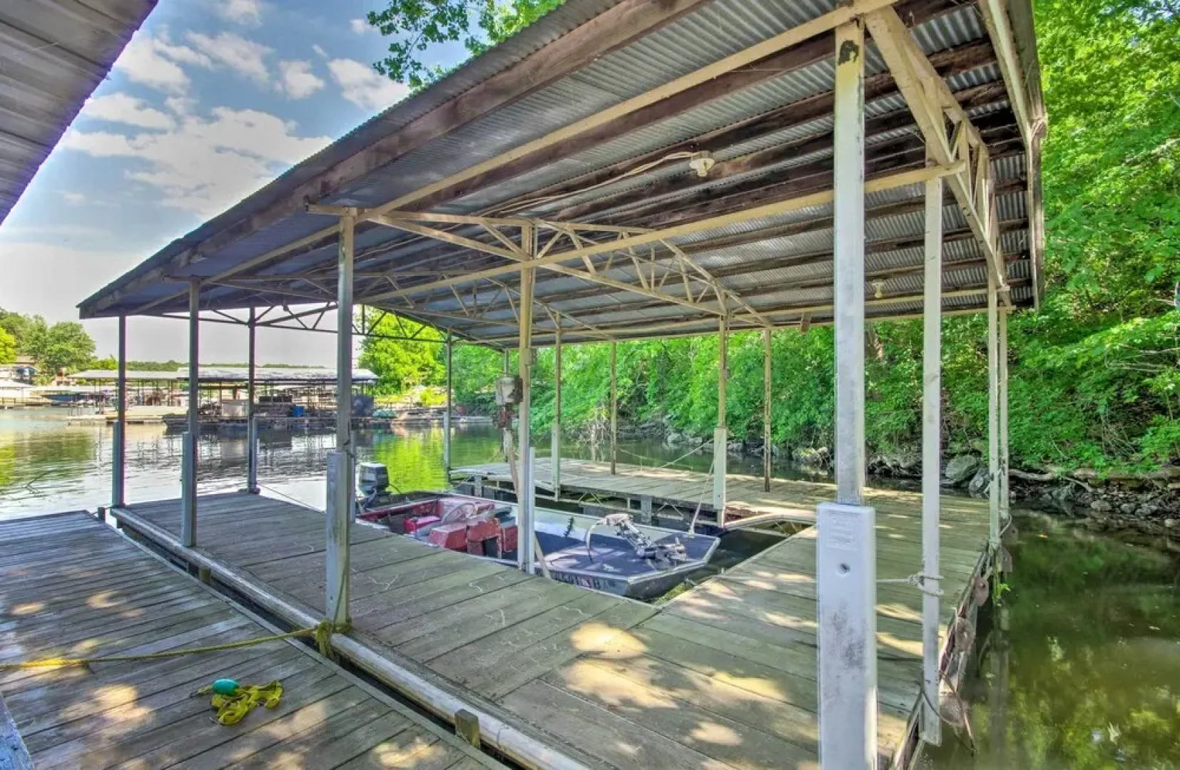 Waterfront Escape: Ozarks Home + Guest House!