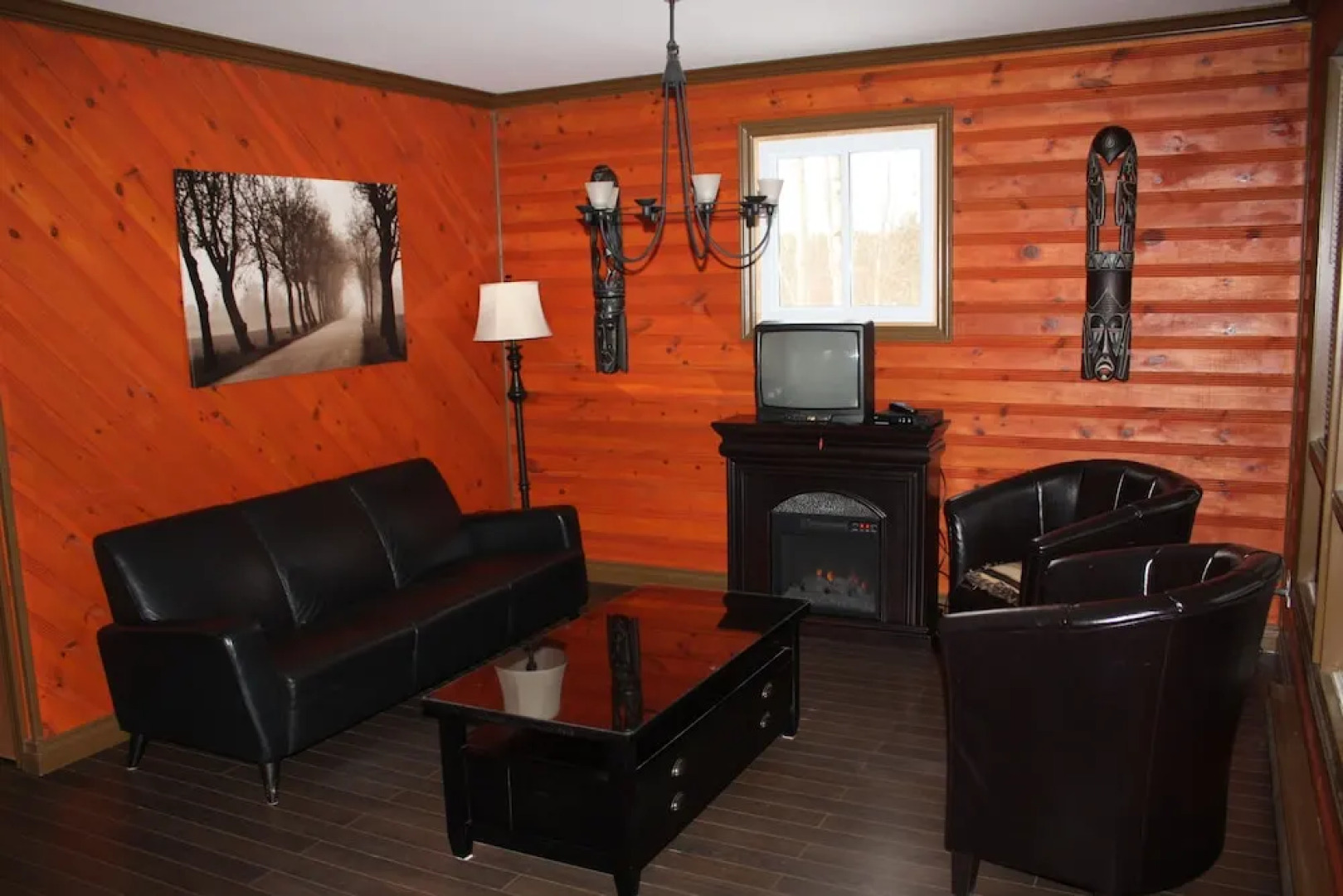 Hush Lodge & Cottages