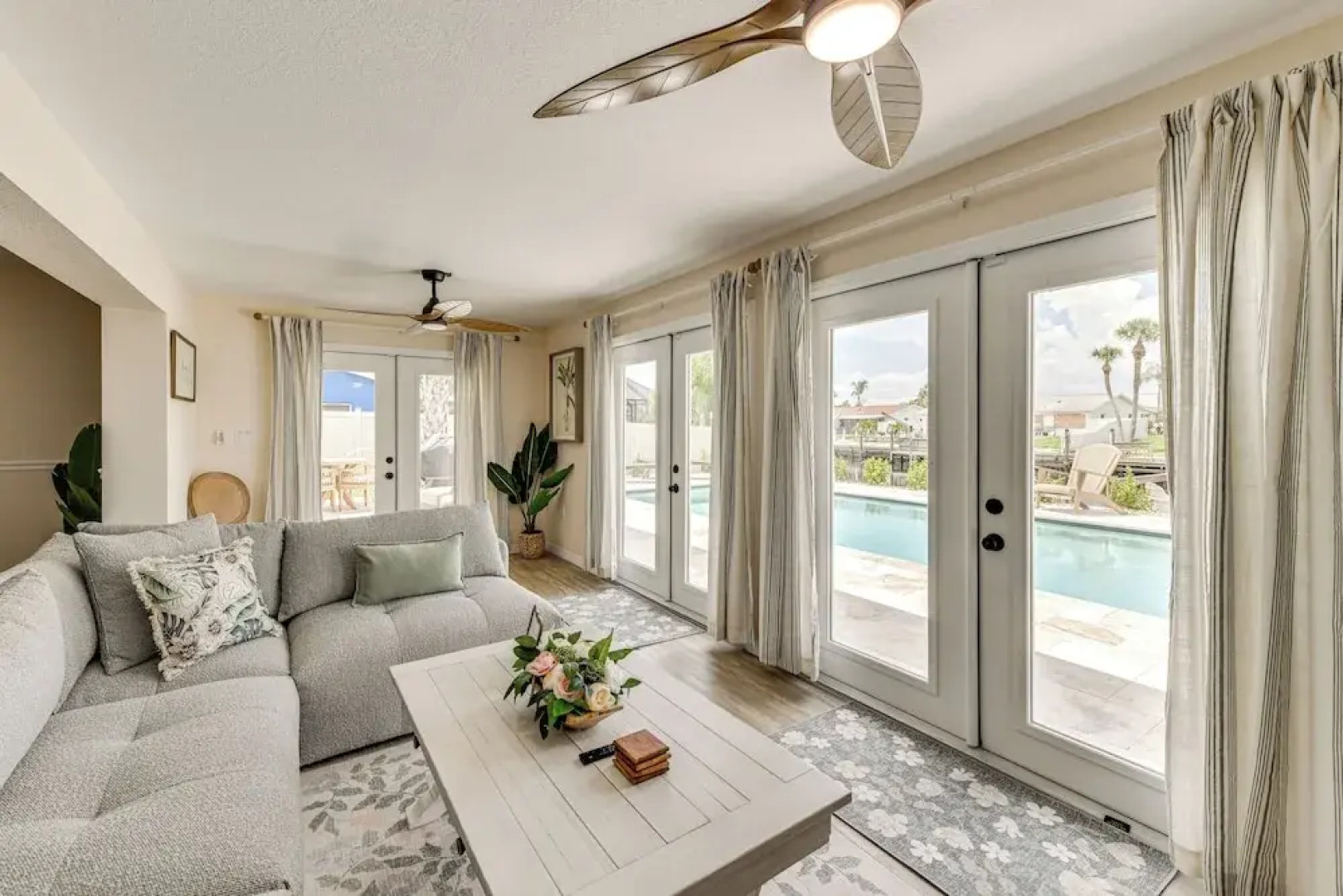 Private Pool w/ Canal Views: Apollo Beach Getaway