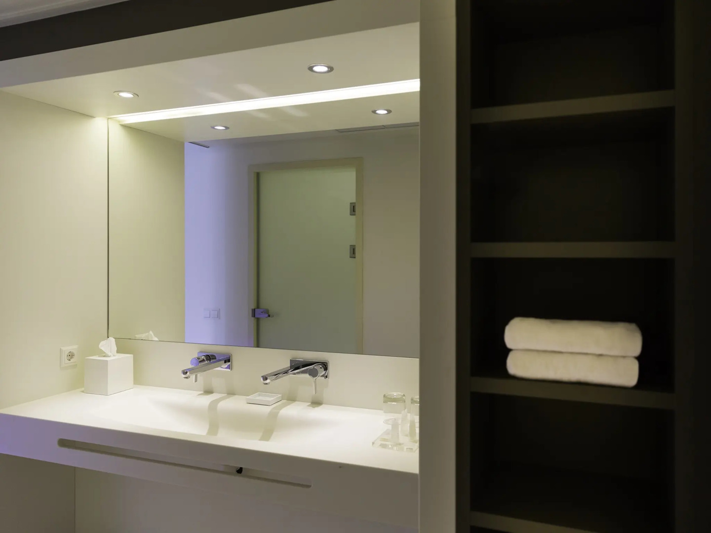 Papagayo Beach Hotel