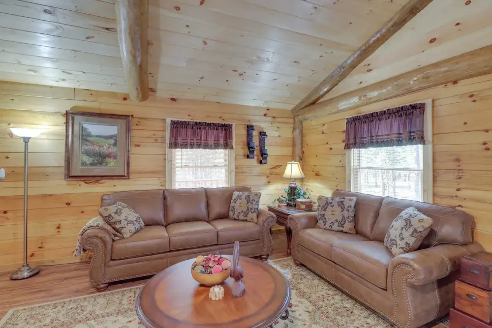 Tumbling Shoals Cabin Near Greers Ferry Lake!