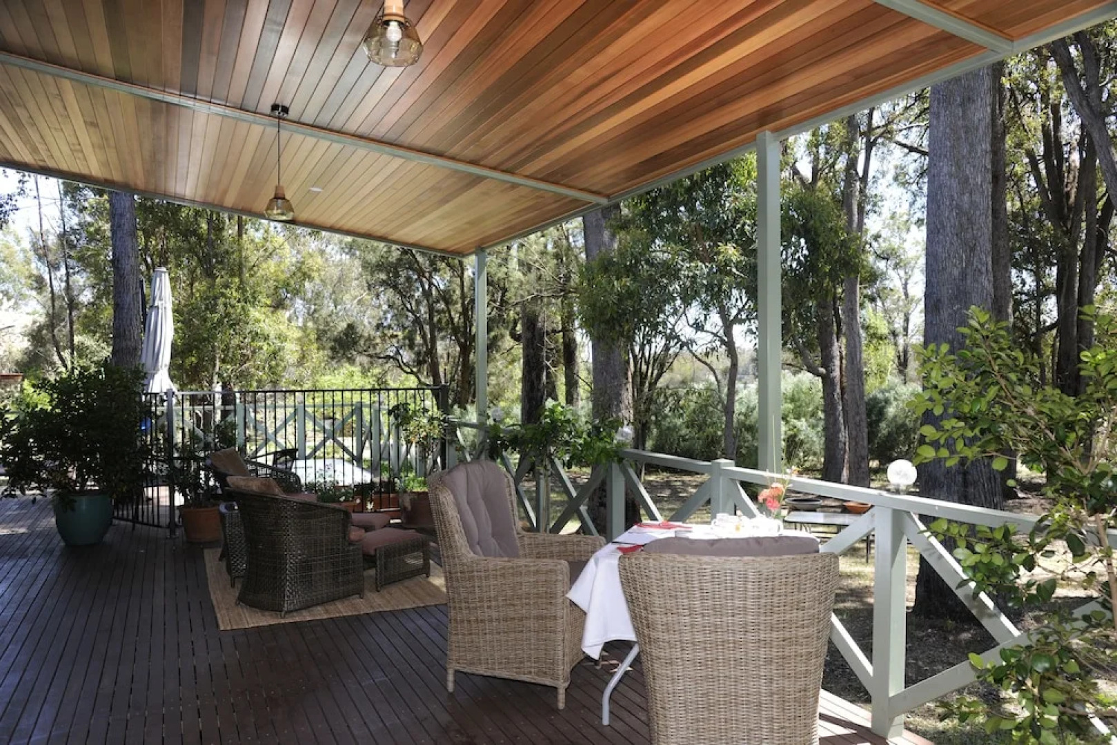 Carinyah Retreat Bed & Breakfast