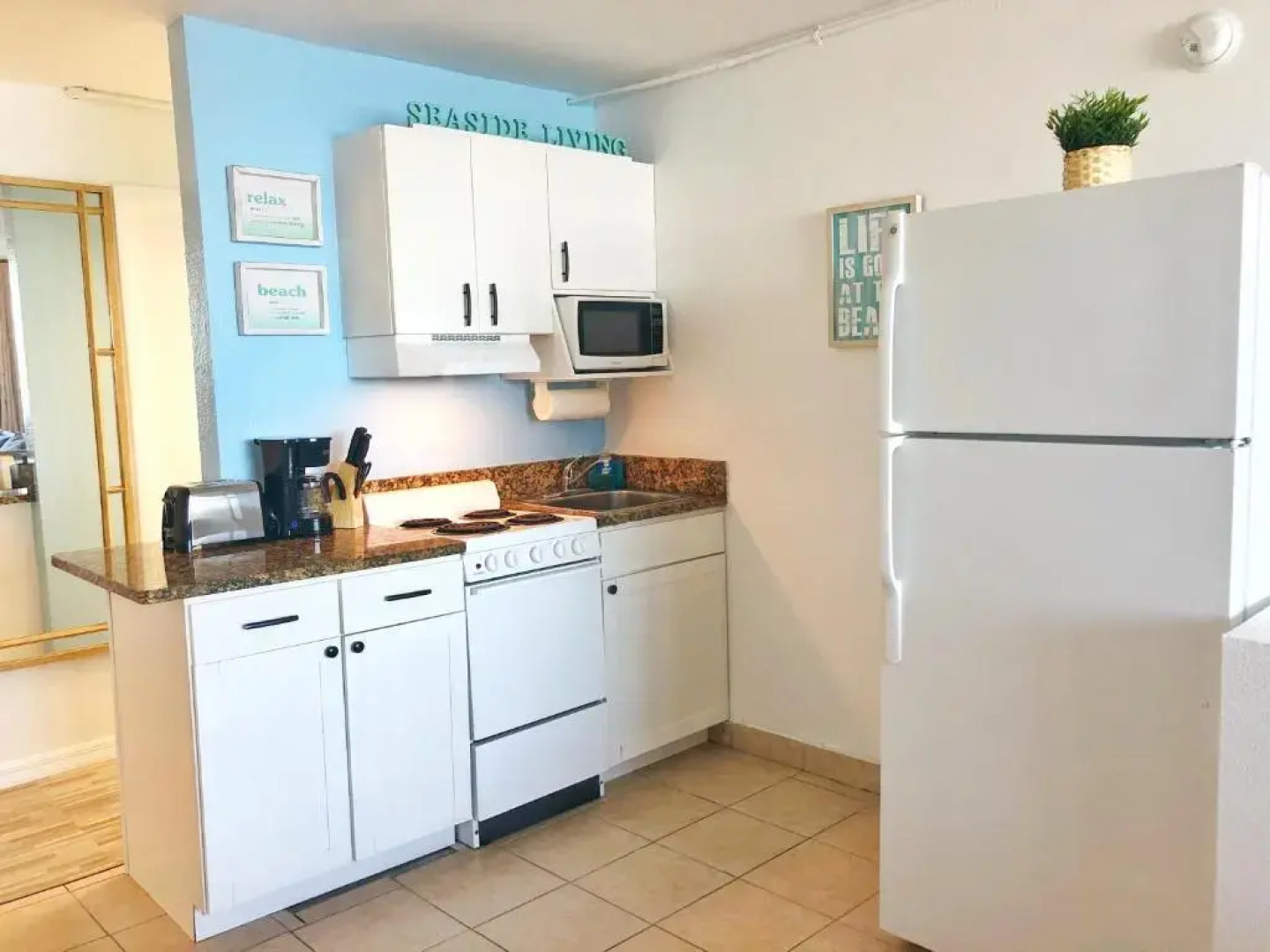 Pirates Cove Resort Studios