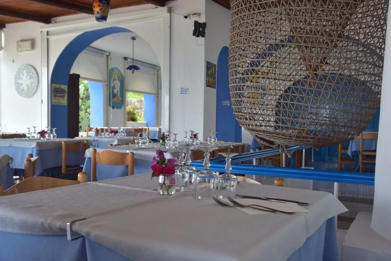 Hotel Eunymos - Trattoria Da Francesco Panarea