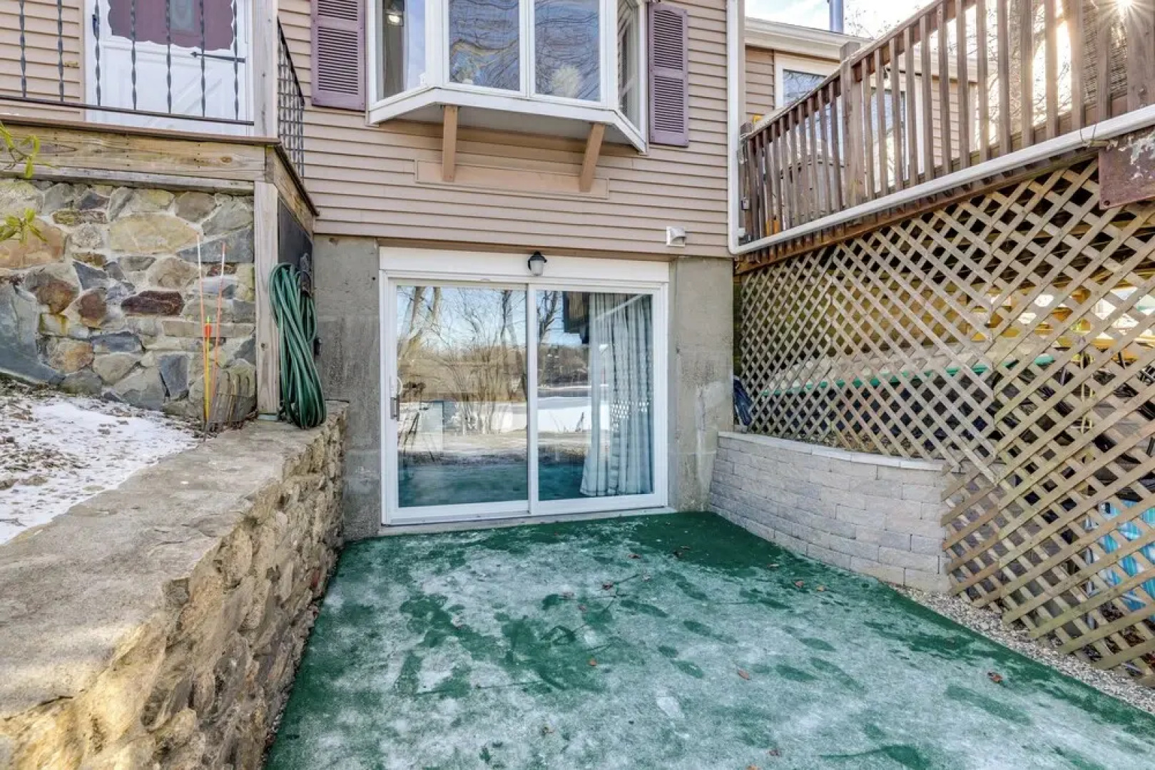 Close to Colleges: Worcester Apt w/ Lake Access!