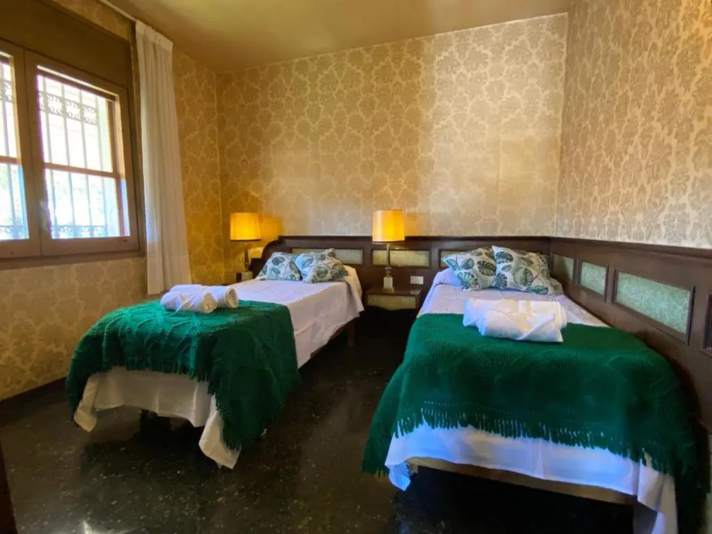 Villa Sitges El Ranch Amaizing Outdoor Areas Beaches at 10 minutes walk Sitges at 15 min drive AC Pool XXL