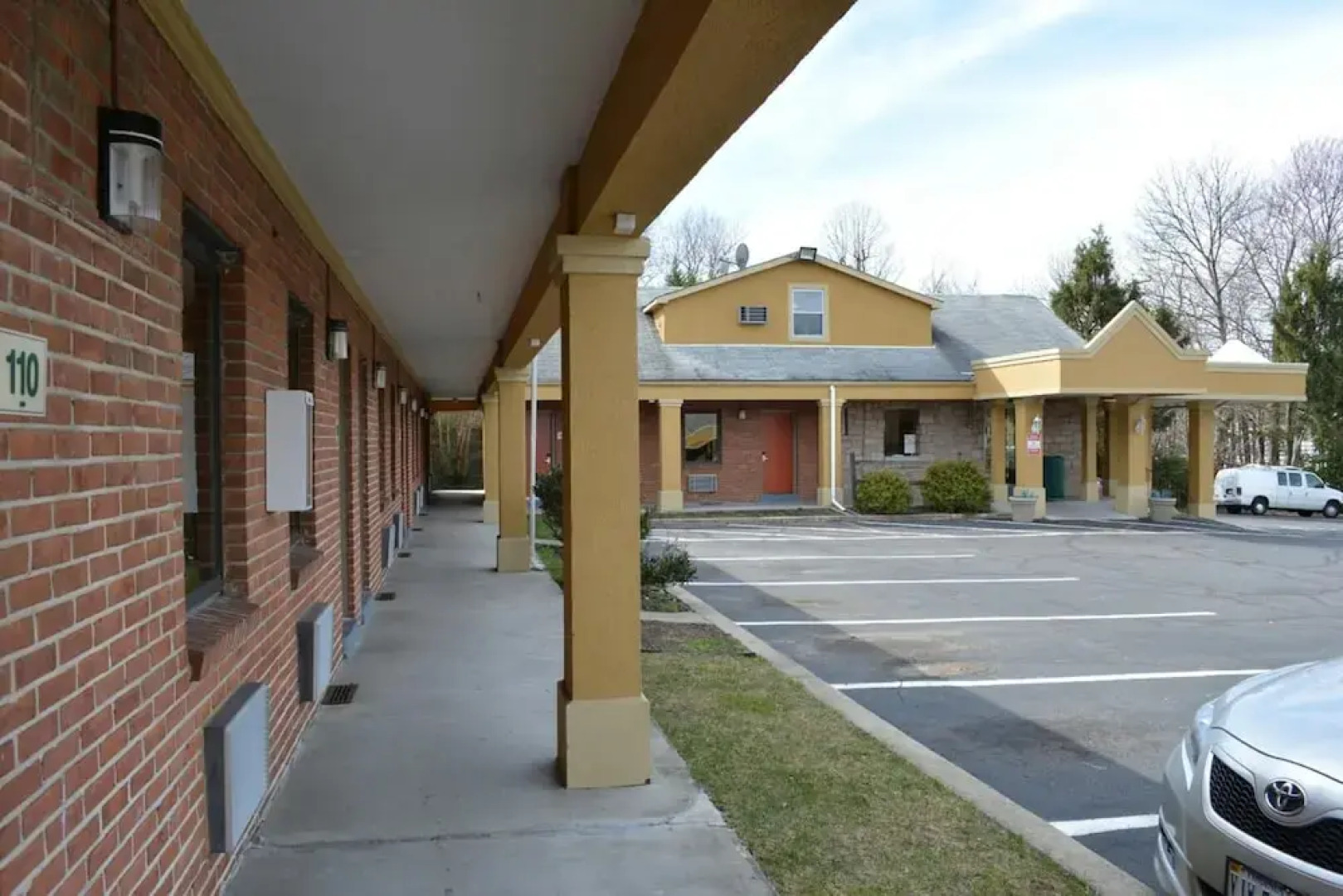 Budget Inn Falls Church