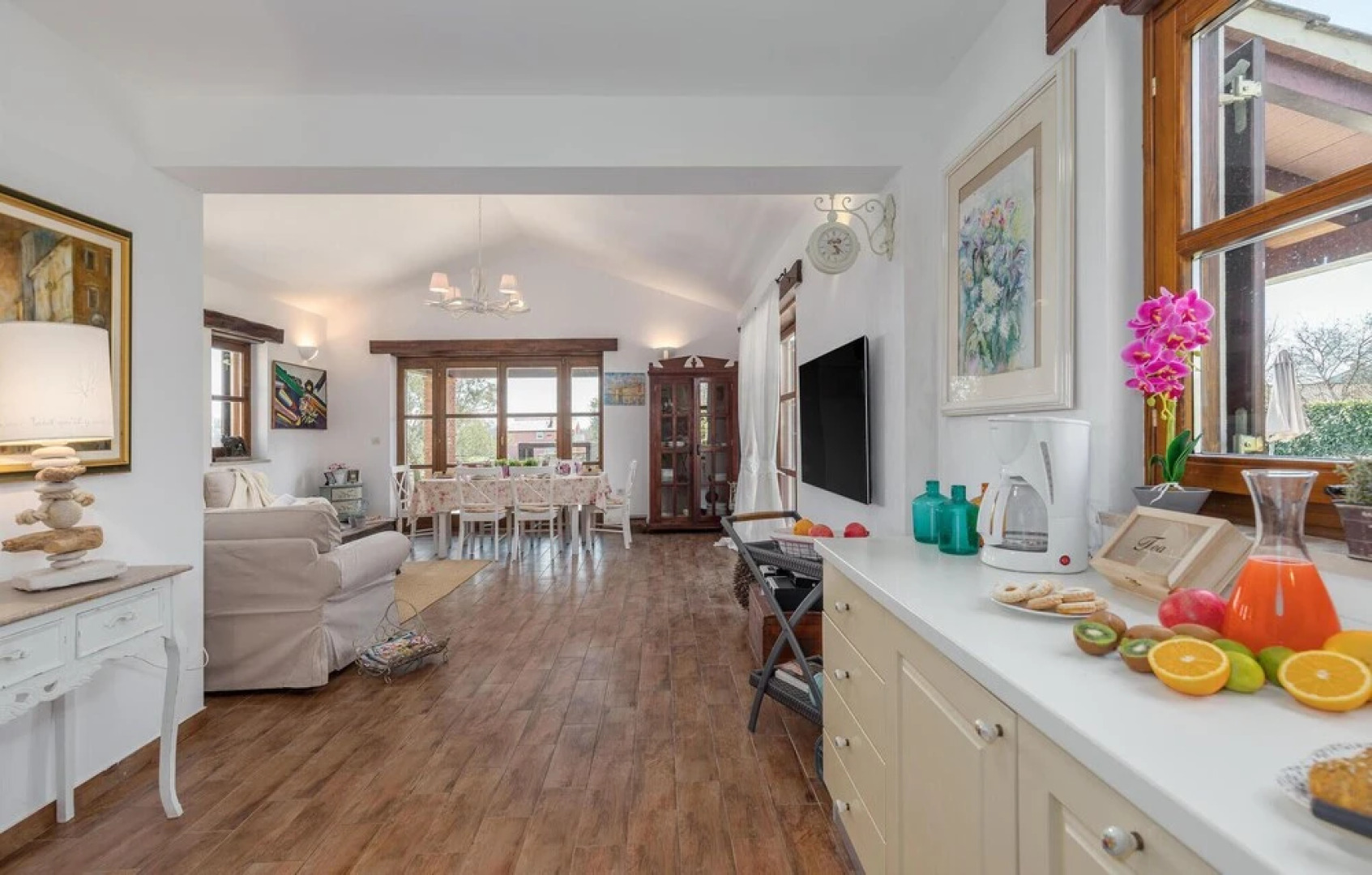 Amazing Home in Vosteni With 3 Bedrooms and Outdoor Swimming Pool