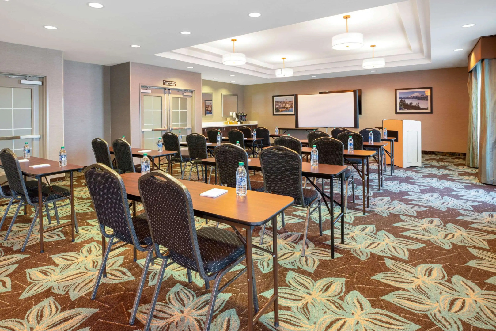 La Quinta Inn & Suites by Wyndham Bellingham