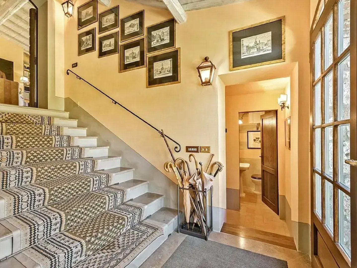 Belvilla by OYO Villa Aiola