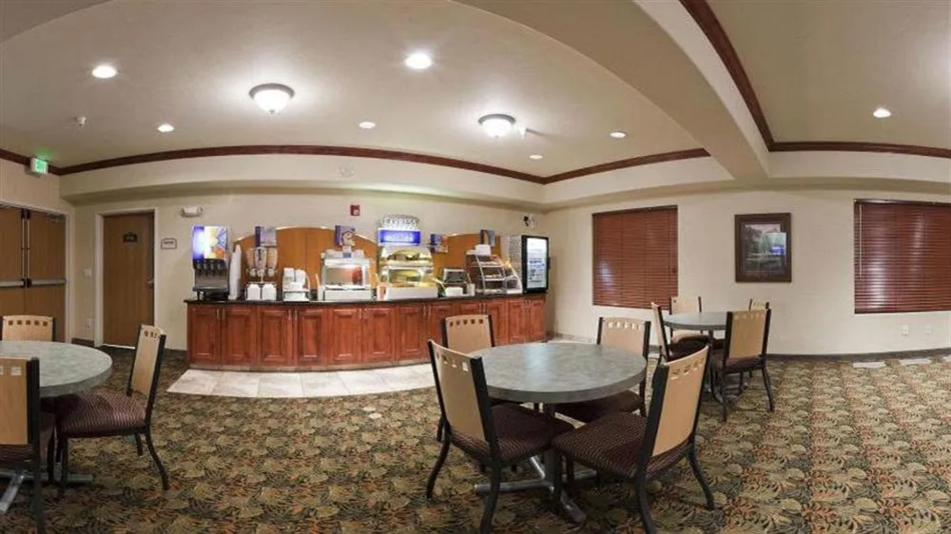 Days Inn & Suites Parachute