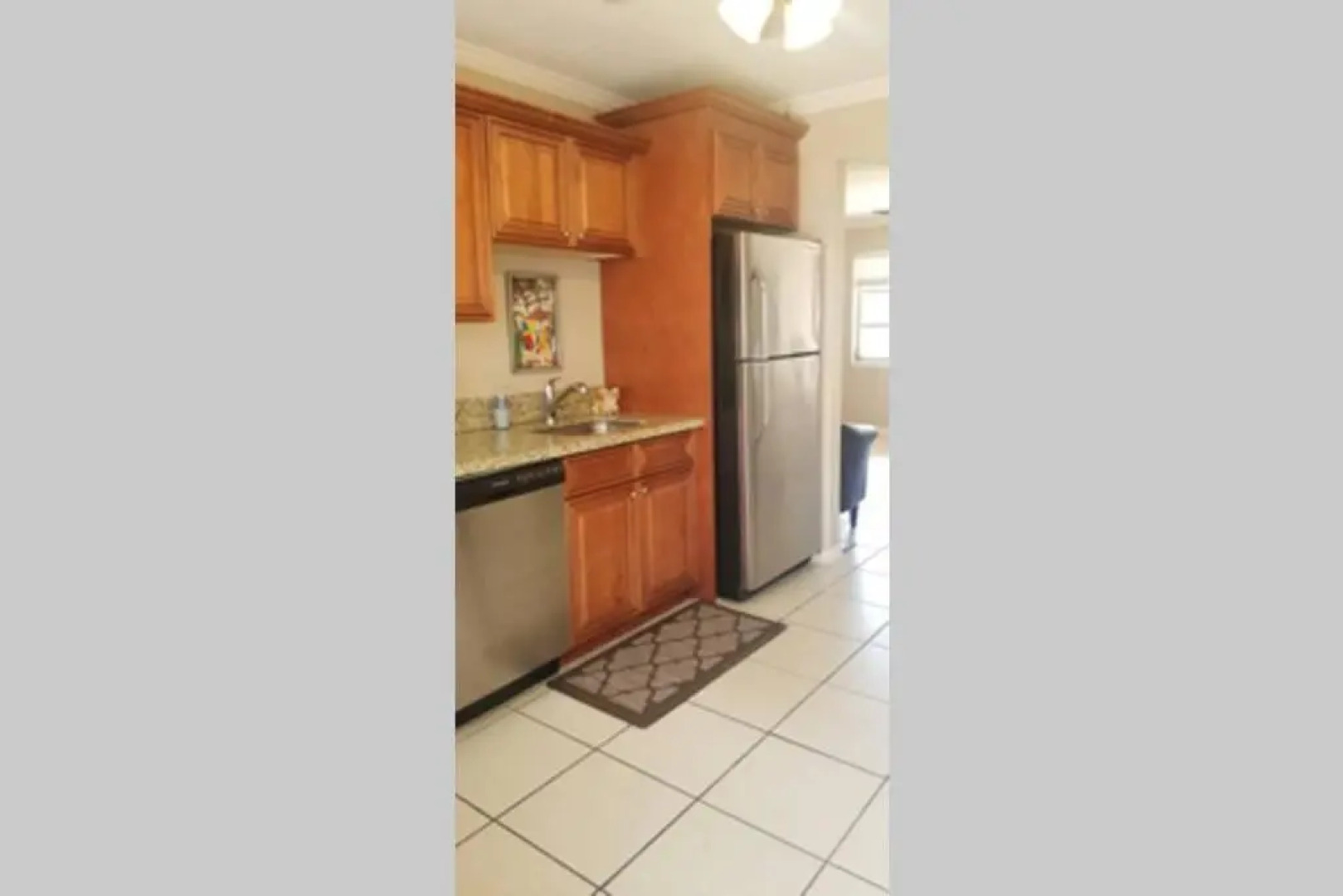 3220 NE 15th st. Unit 2