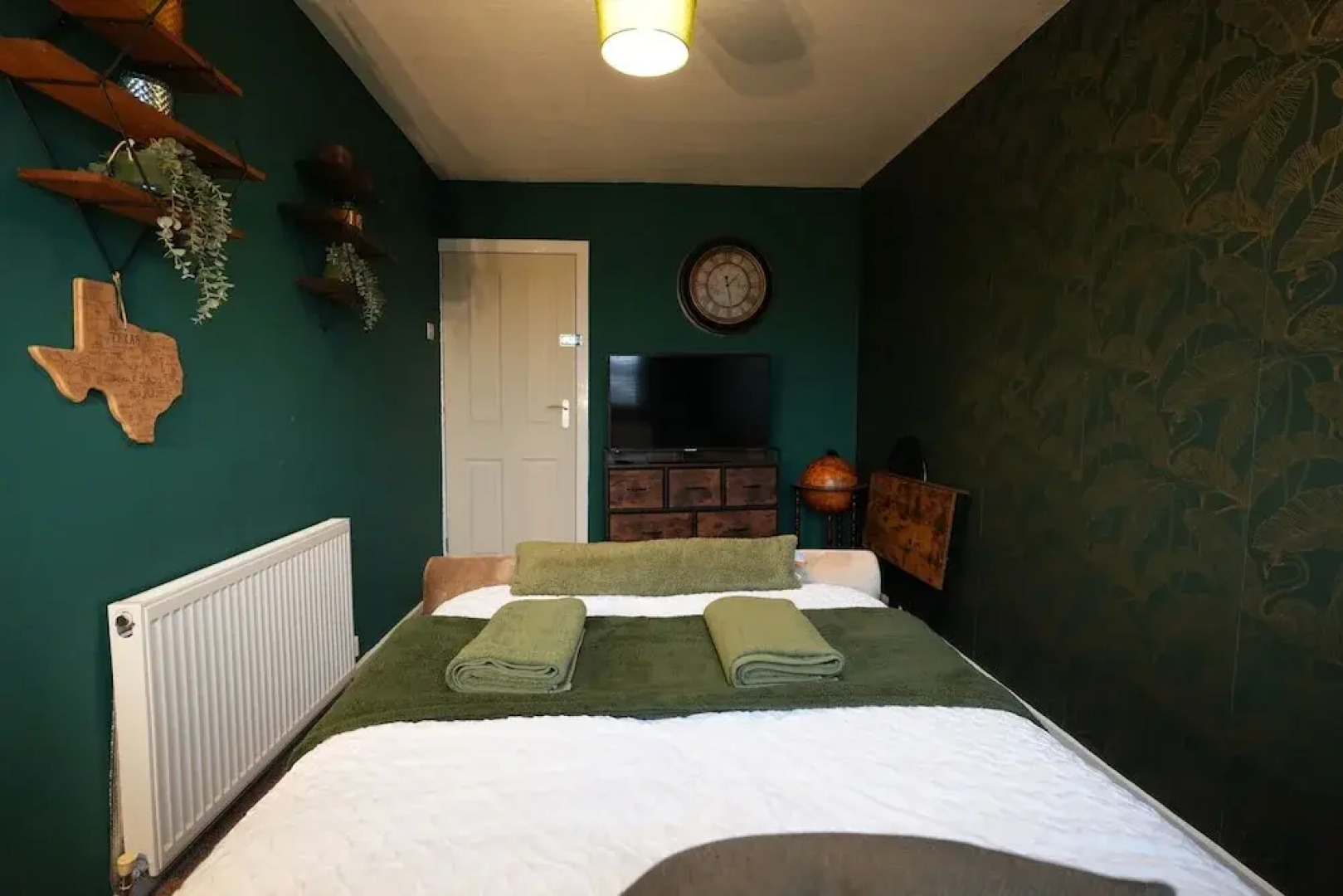 Detached Homestay With Private Rooms