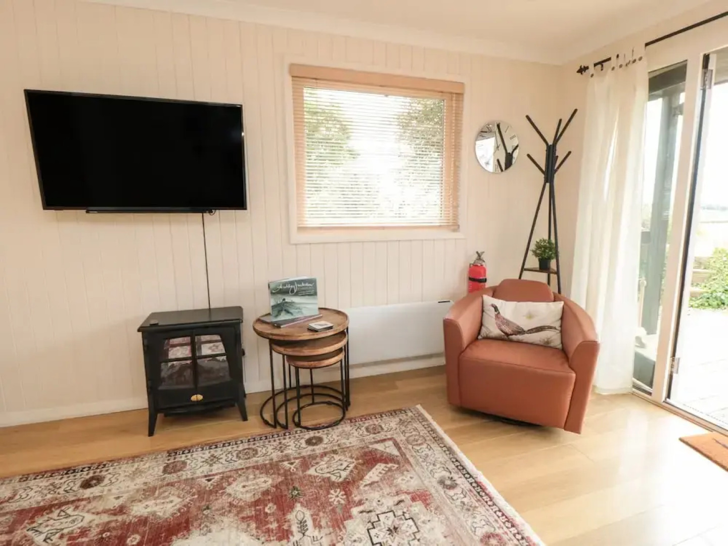 3 Valley View Lodges