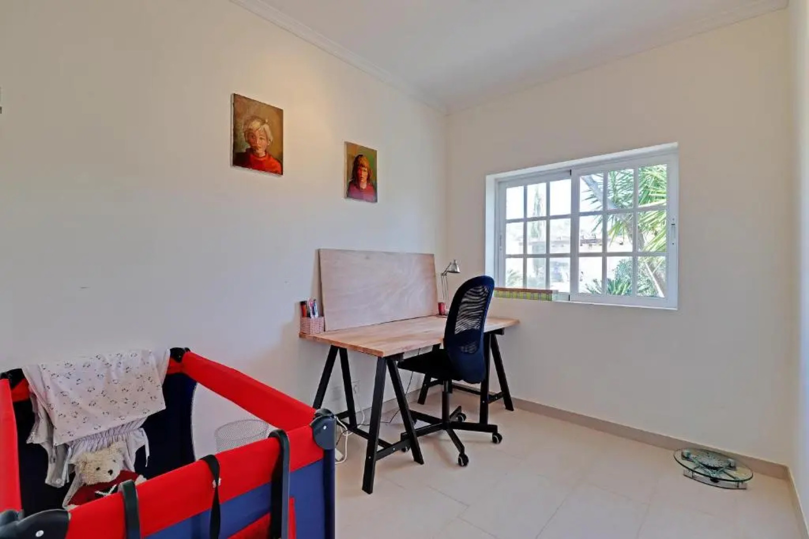 Casa de Apra by Portucasa