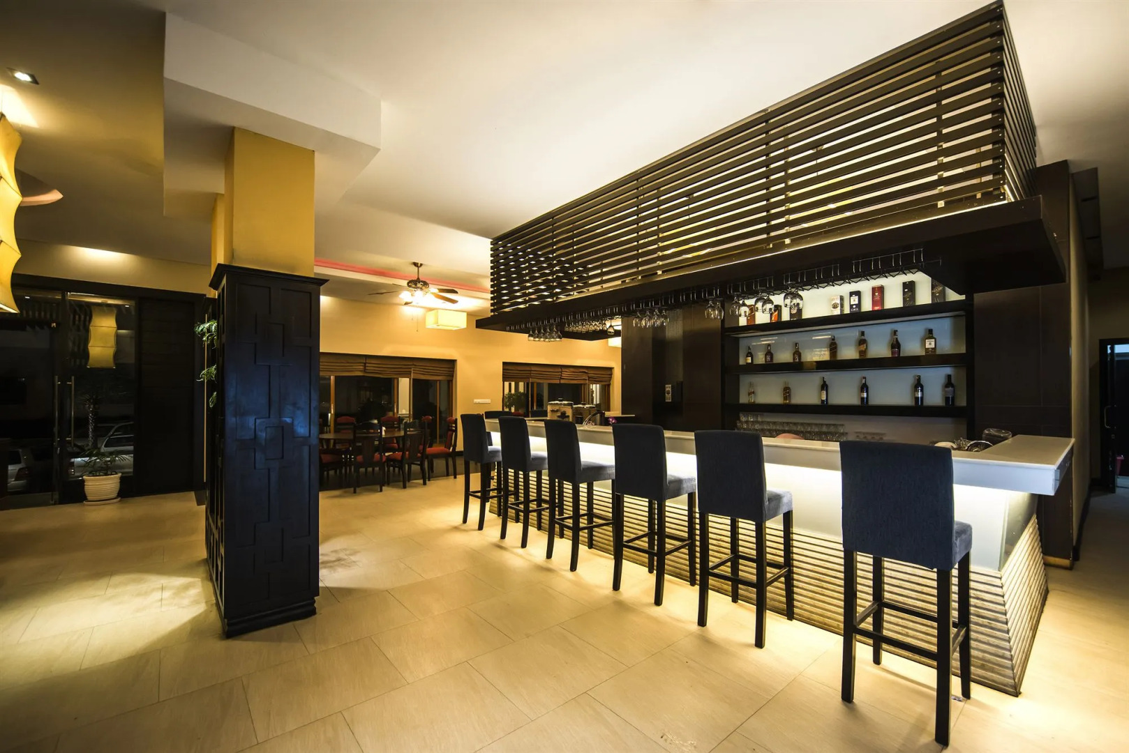 Rock Royal Hotel & Resort