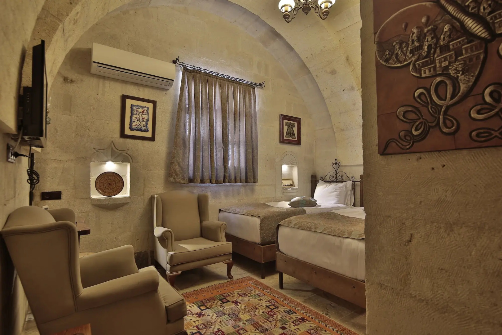 Aren Cave Hotel & Art Gallery