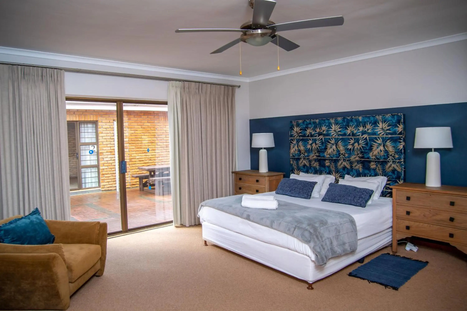 Great White Shark Accommodation