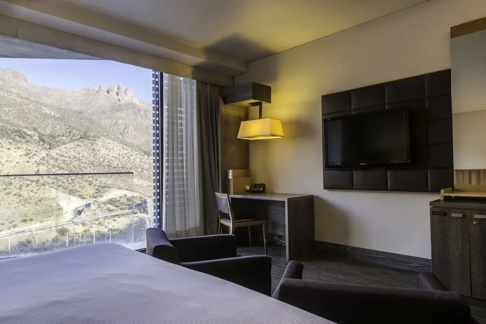 Enjoy Santiago Hotel del Valle