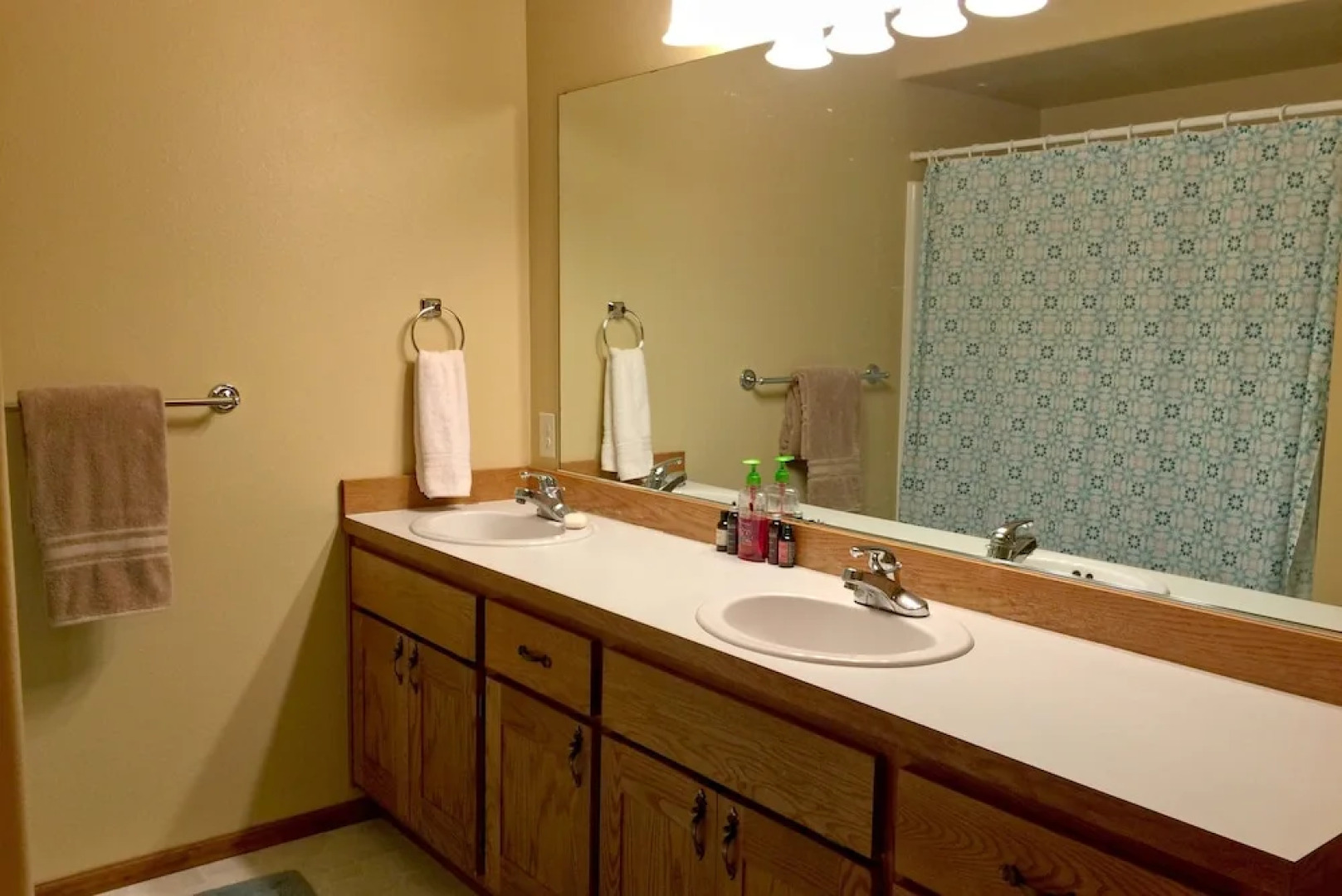 Snowline Cabin #29 - An Ultra Custom Family Vacation Home!