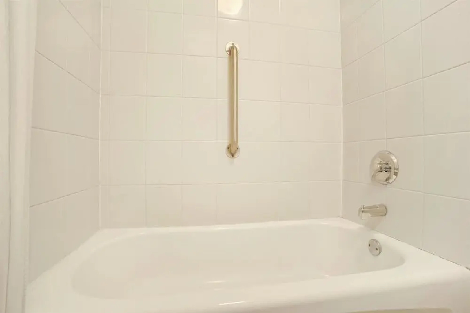 Red Carpet Inn & Suites