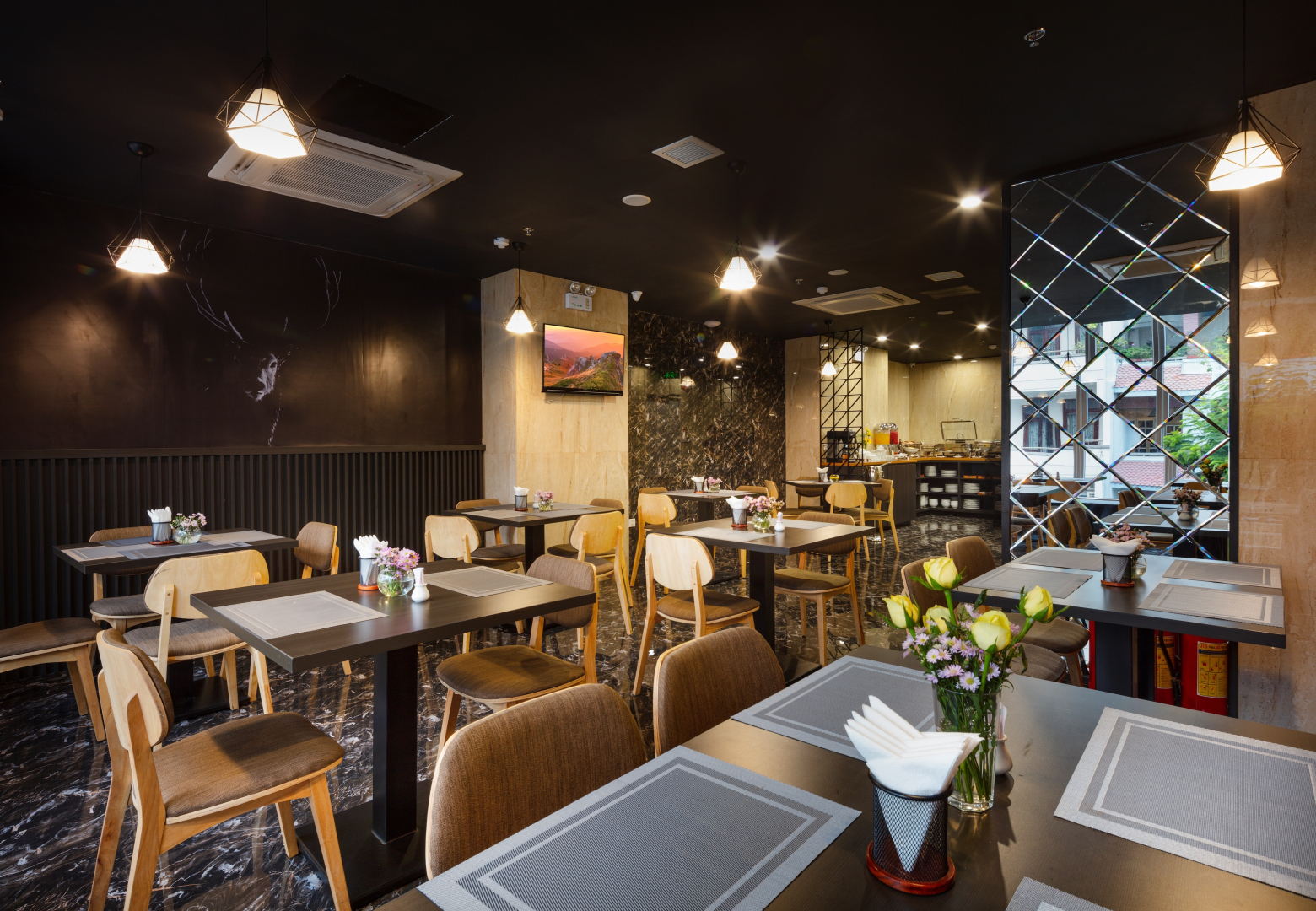 Отель Hermes Nha Trang