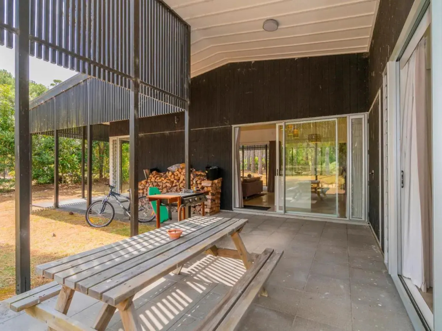 The Golden Hideaway - Matarangi Holiday Home