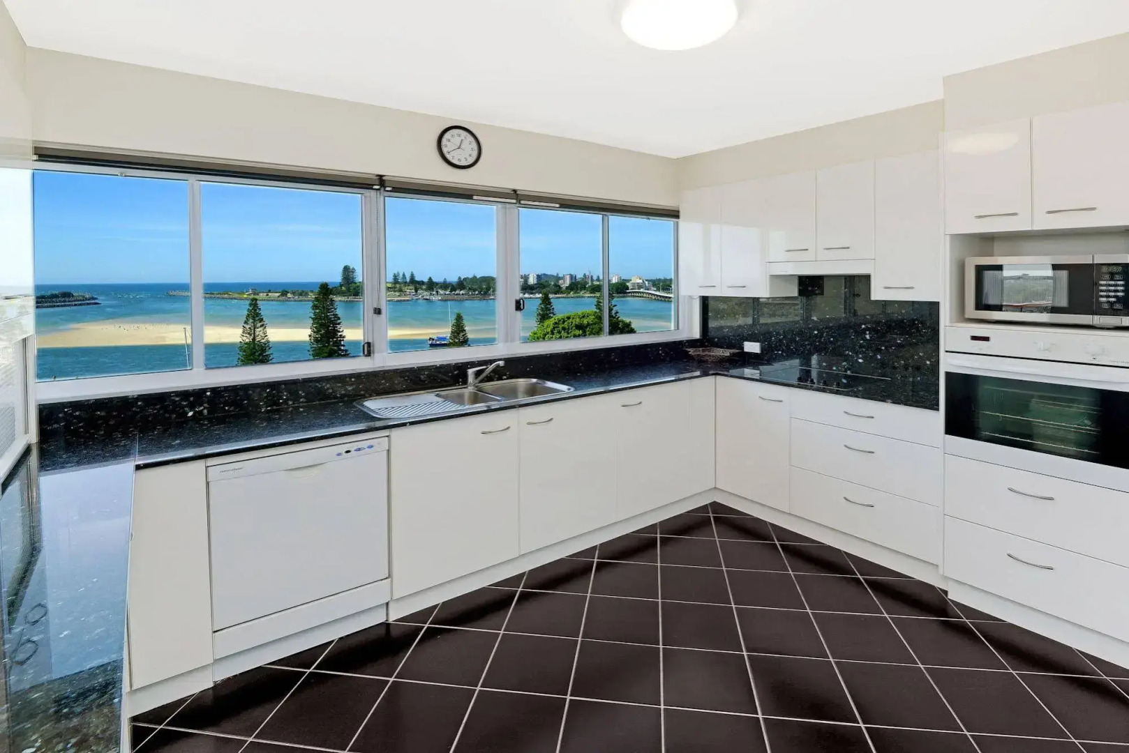 Sunrise Apartments Tuncurry