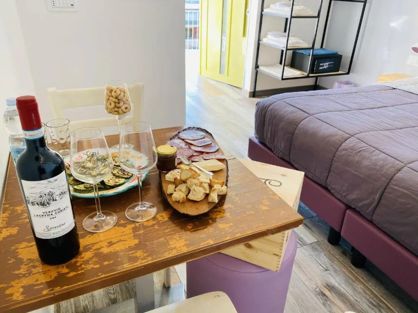 Vesuvio Inn Bed & Wine Experience