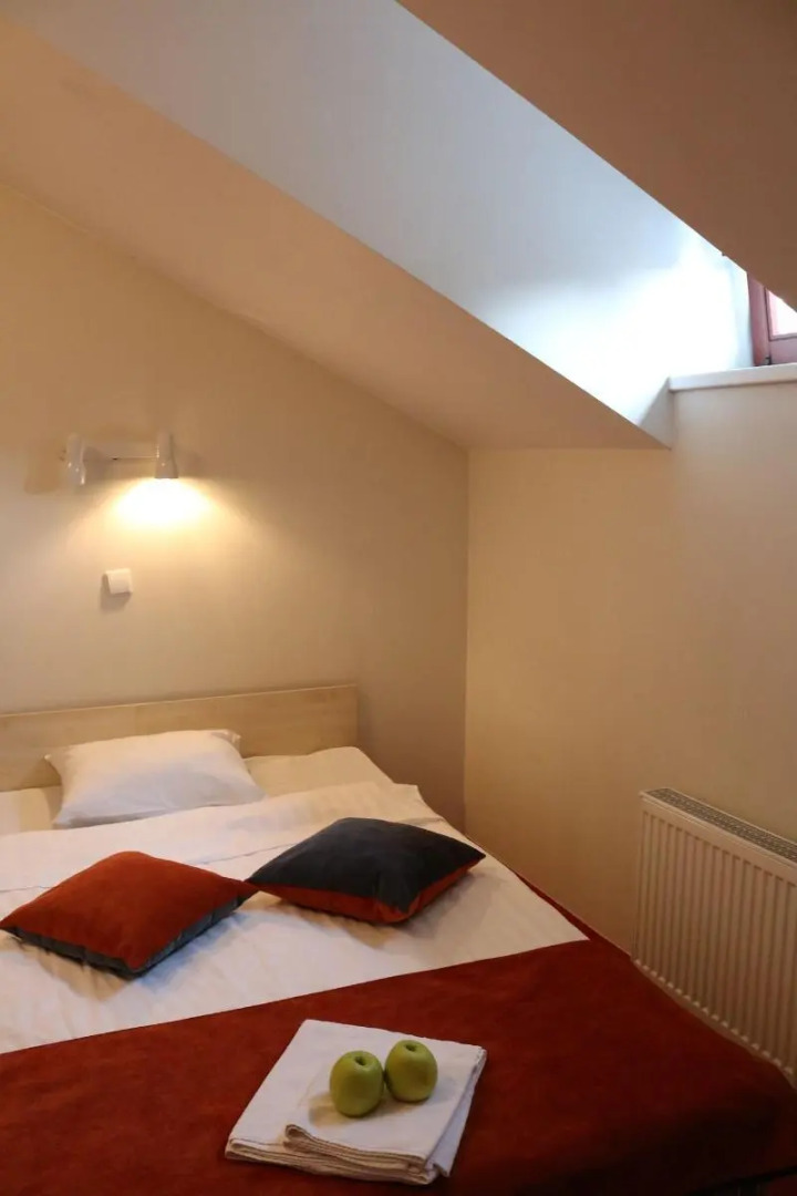 Отель Apple Economy