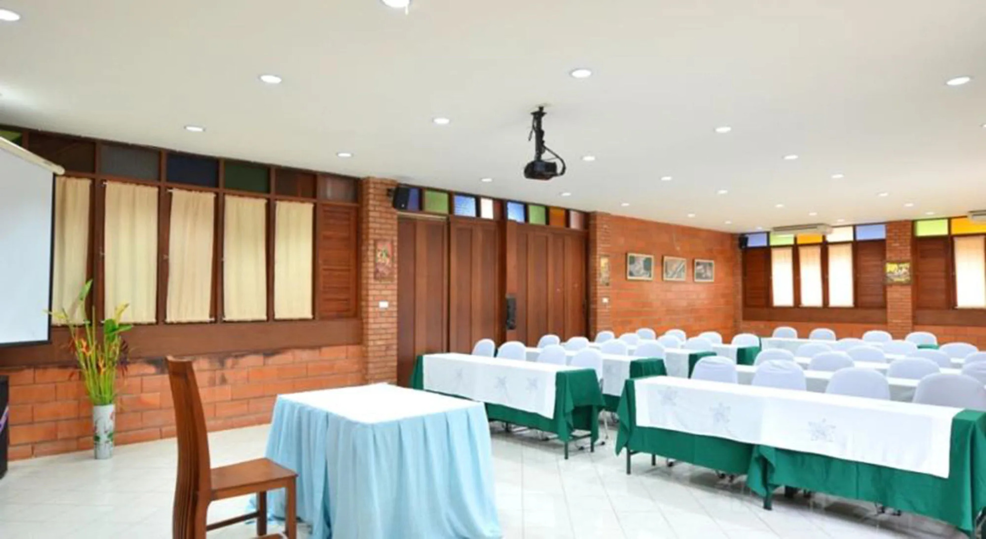 The Grand Jamjuree Resort Lamphun