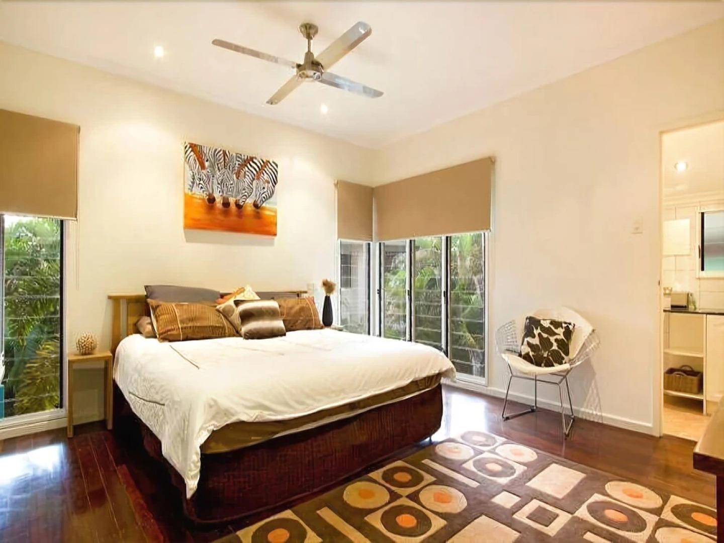 Waterfront 4brm House Cullen Bay