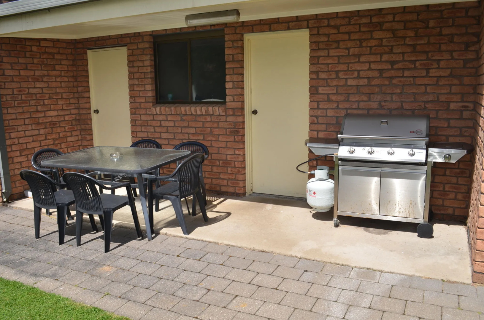 Arkana Motor Inn & Terrace Apartments