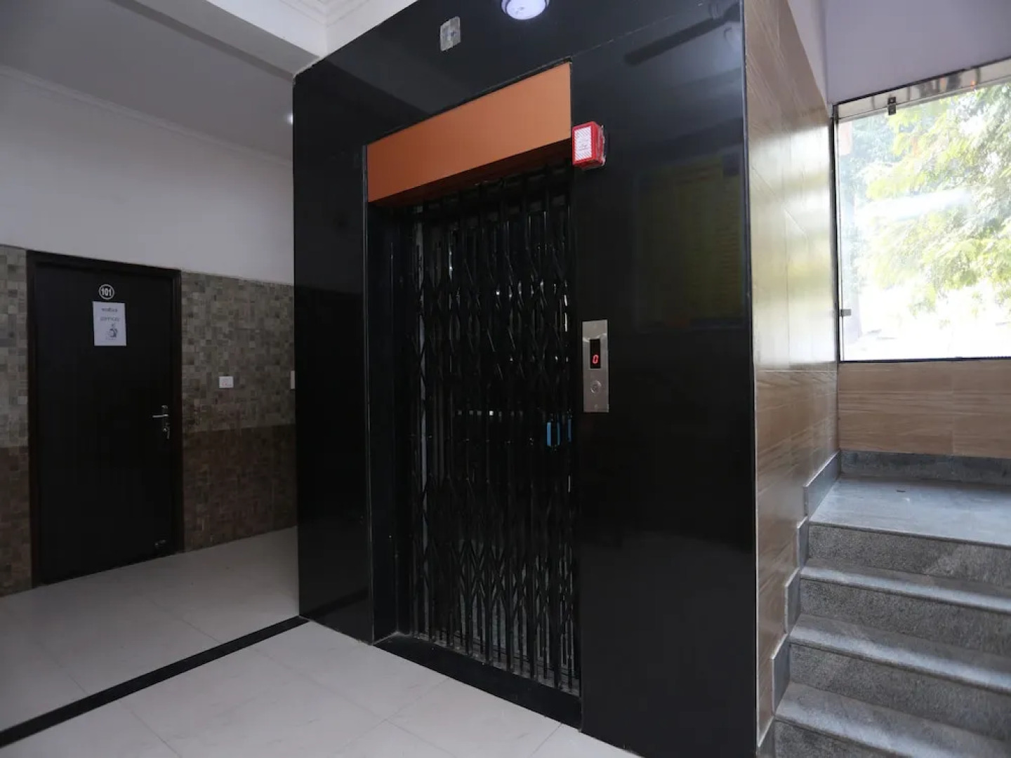 OYO 26931 Madhav Bhavan