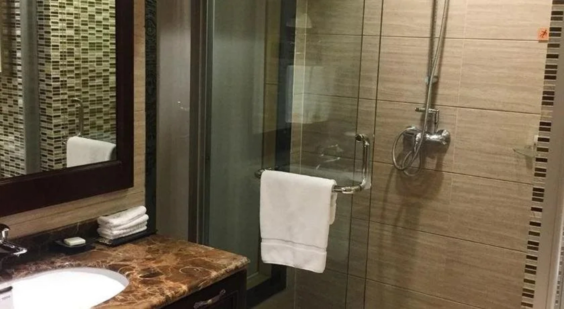 Chengde Ziyu International Holiday Hotel