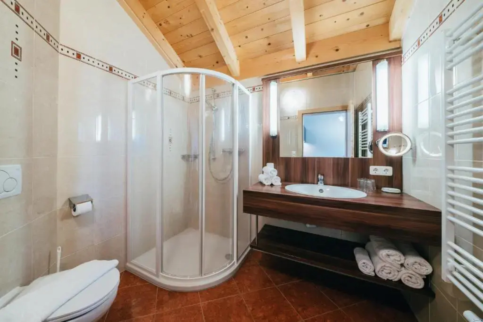 Tillga Glück Suites & Apartments