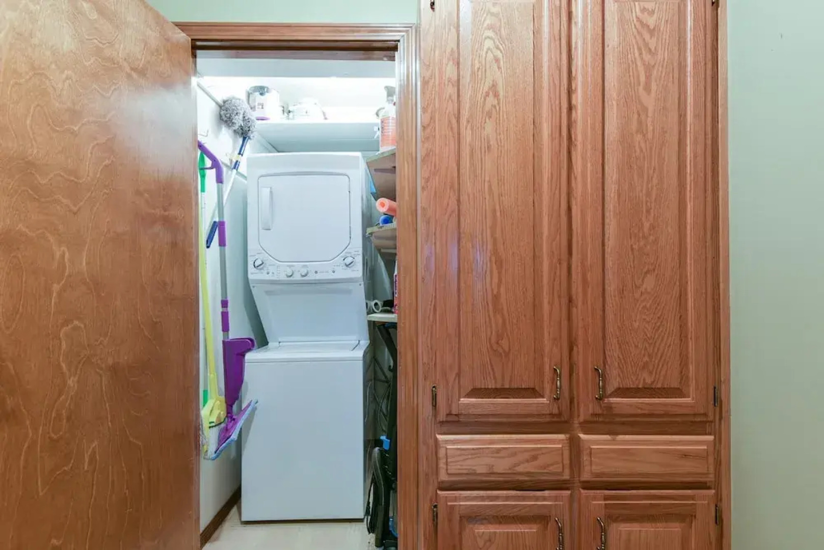 Westcreek Lodge @ Notch-vaulted Ceilings, 2 Pools, Private Lake, 1 Mile to Sdc!