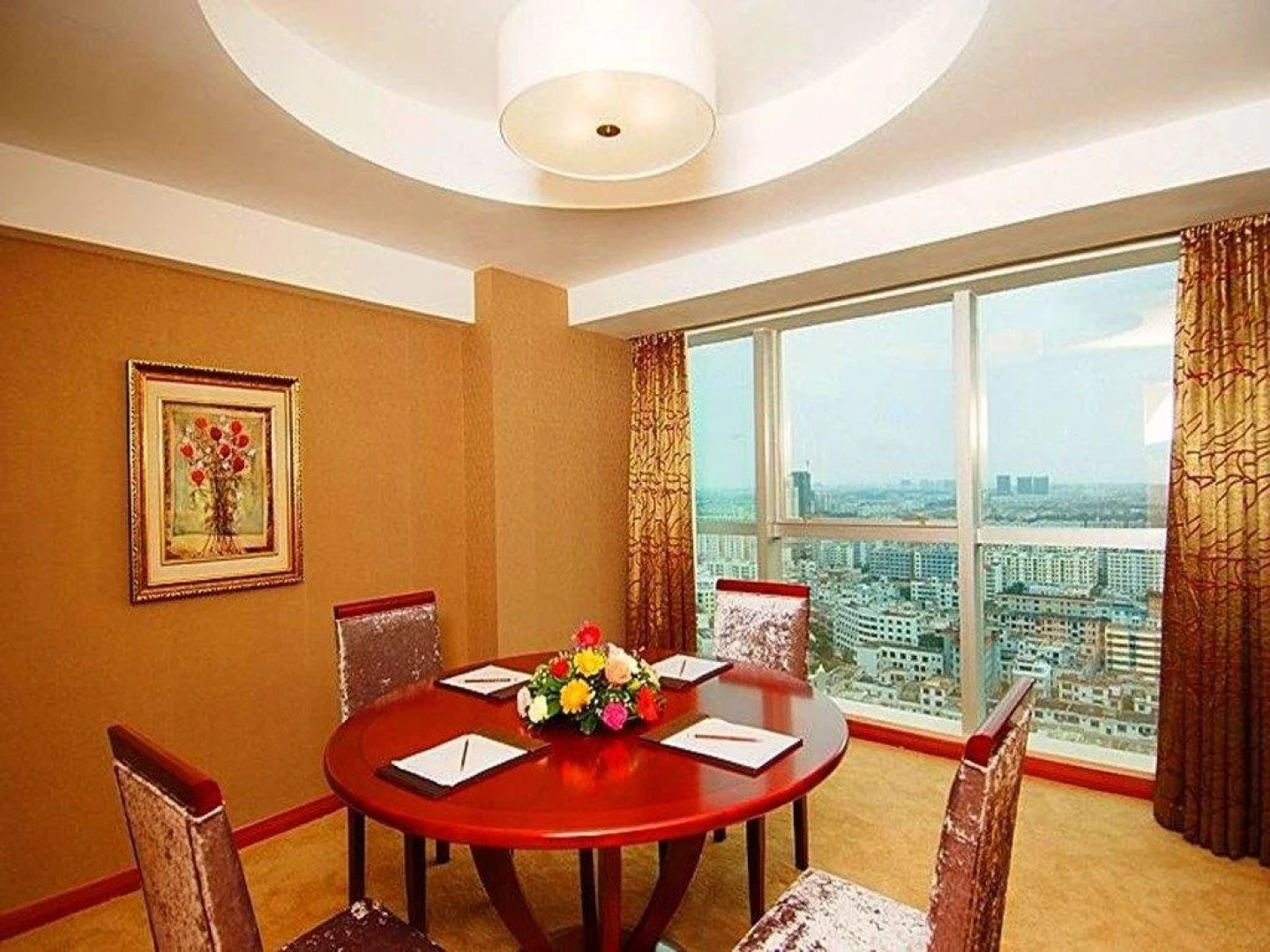 South Pacific International Hotel