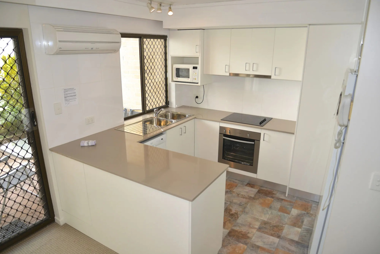 Noosa Village River Resort