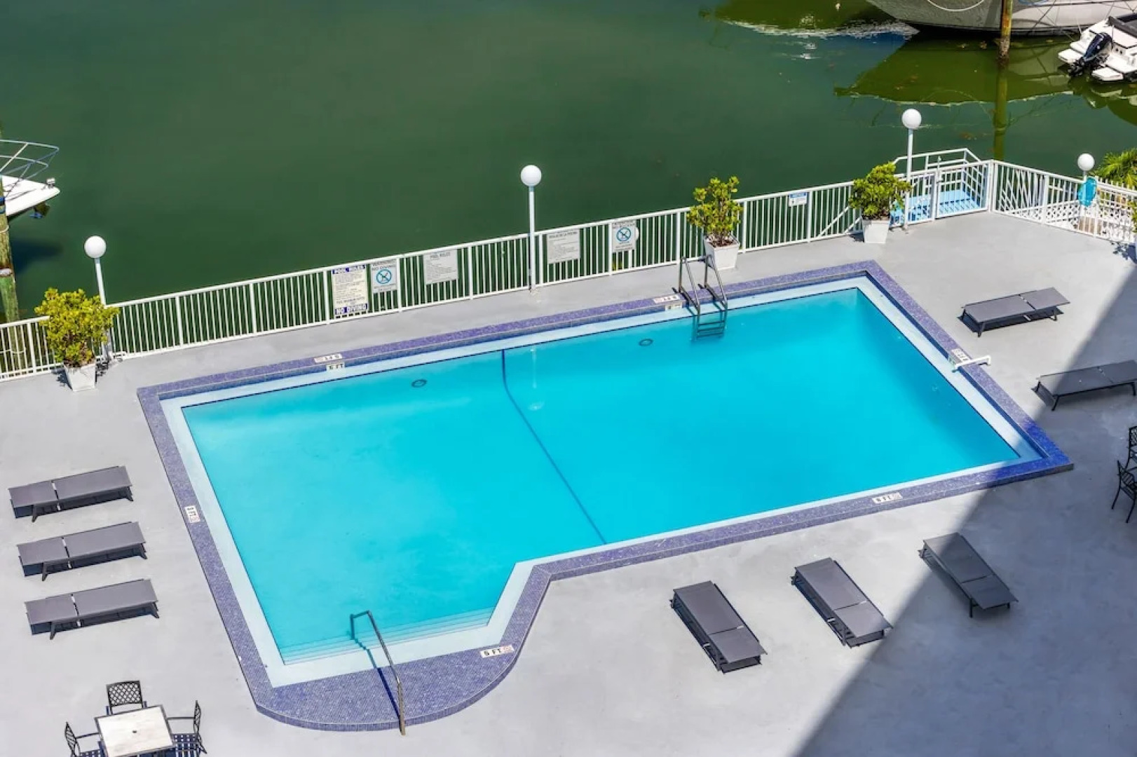 Waterfront One-Bedroom Apt