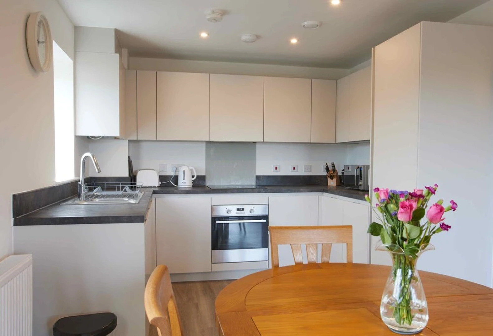 Ebbsfleet International Apartment