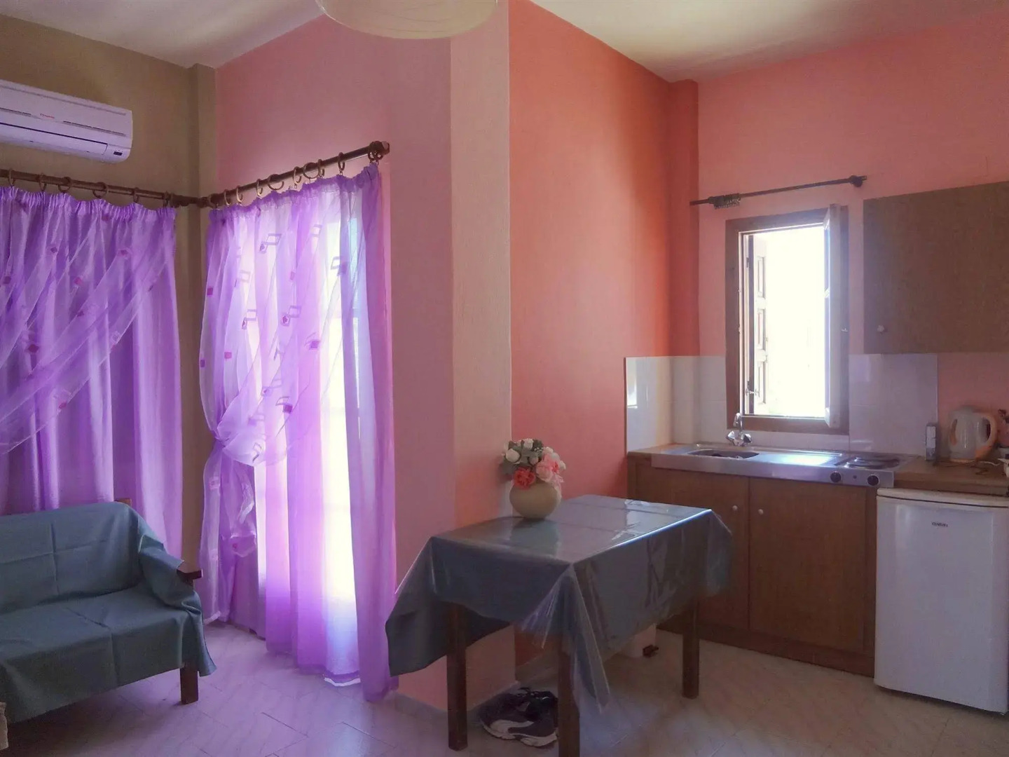 Four Seasons Studios