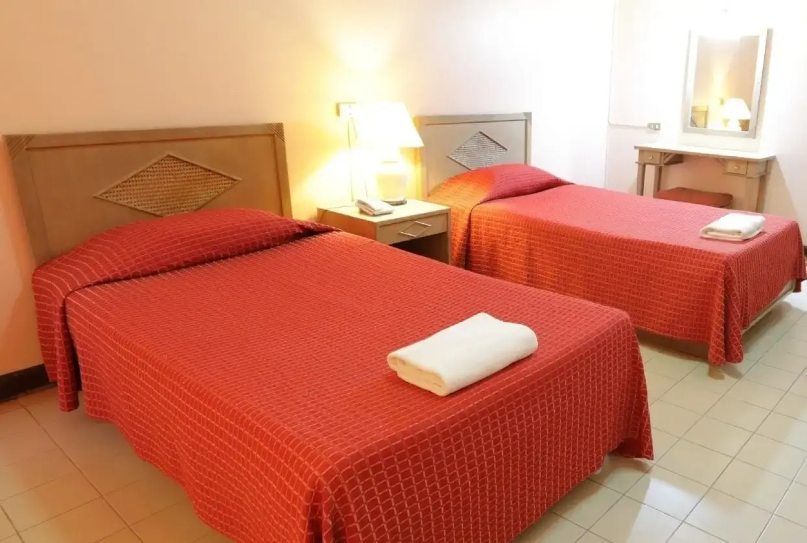 Pin Hotel