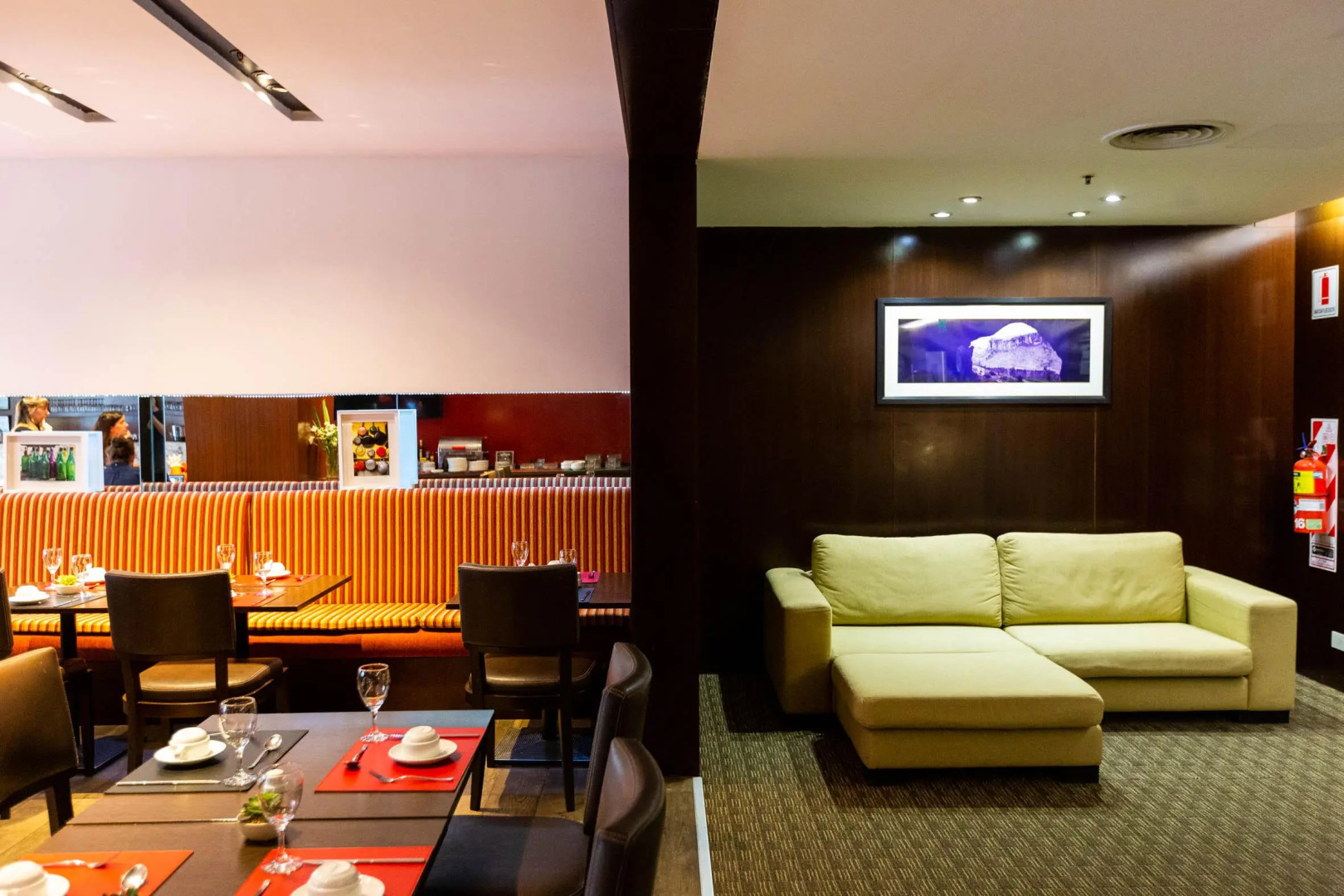 474 Buenos Aires Hotel